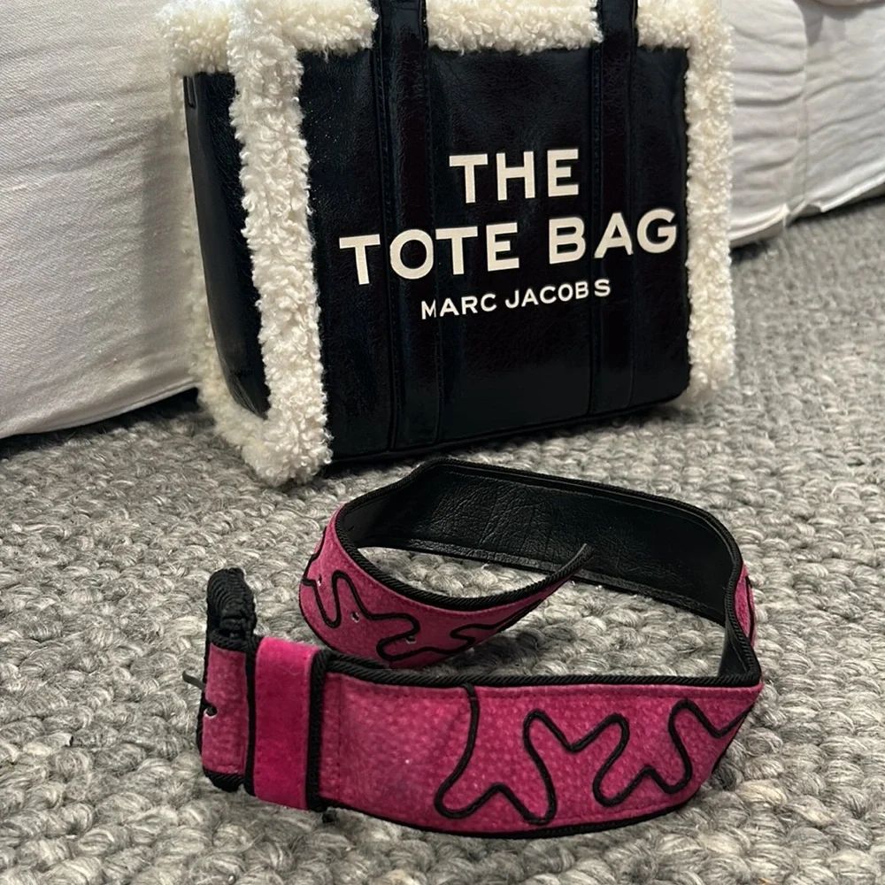 Omega BLACK PINK FUNKY Belt SIZE S‎